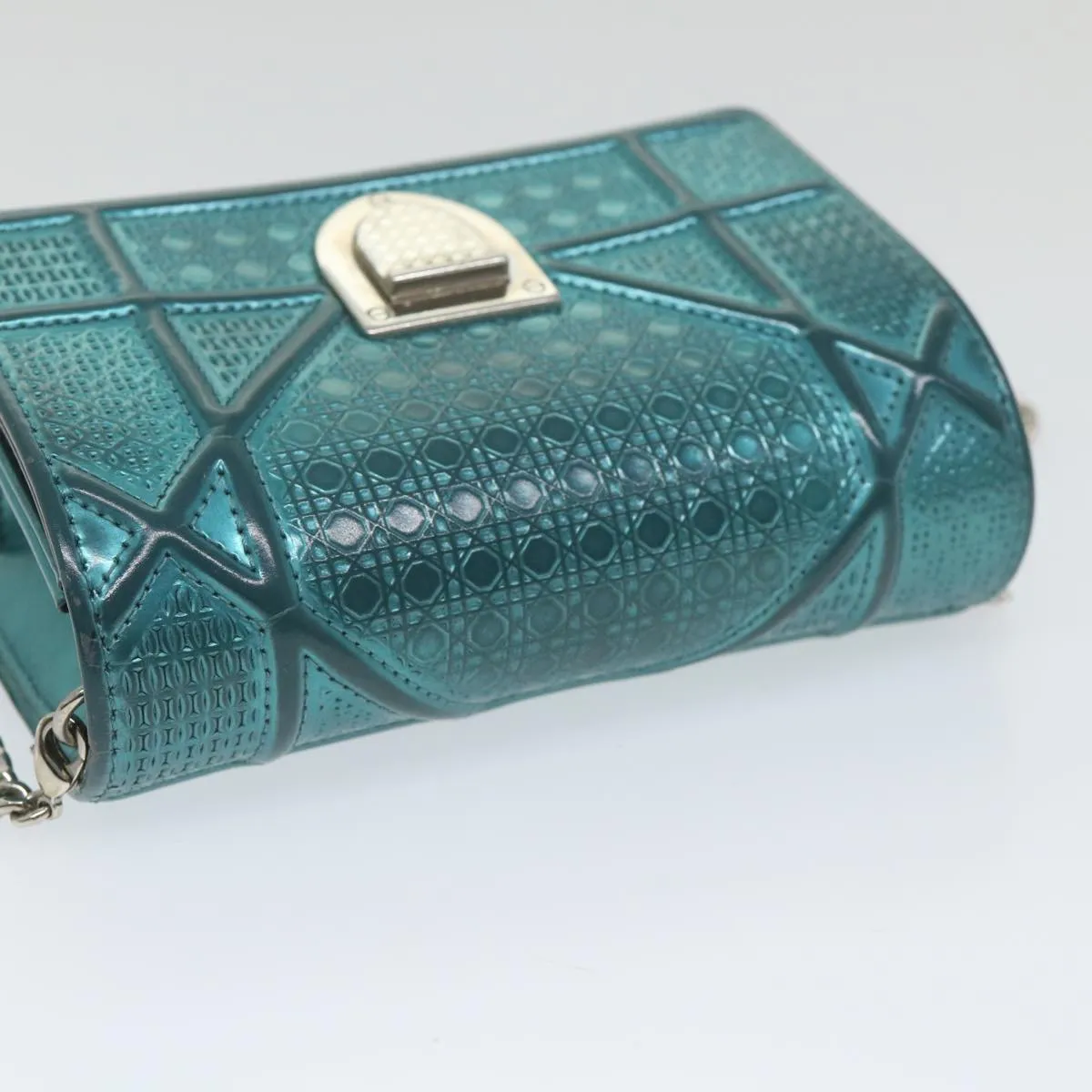 CHRISTIAN DIOR Chain Shoulder Bag Patent leather Light Blue Auth bs9340