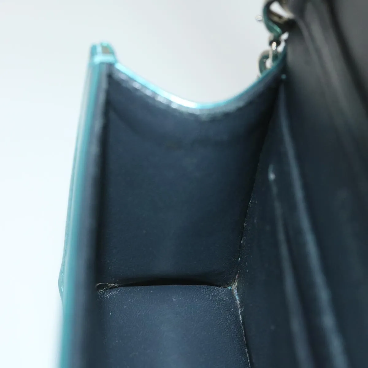 CHRISTIAN DIOR Chain Shoulder Bag Patent leather Light Blue Auth bs9340