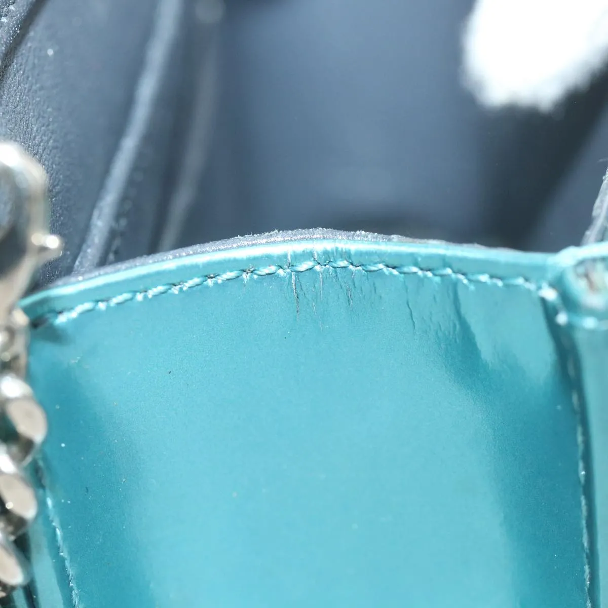 CHRISTIAN DIOR Chain Shoulder Bag Patent leather Light Blue Auth bs9340