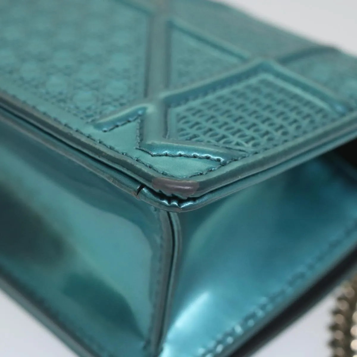 CHRISTIAN DIOR Chain Shoulder Bag Patent leather Light Blue Auth bs9340