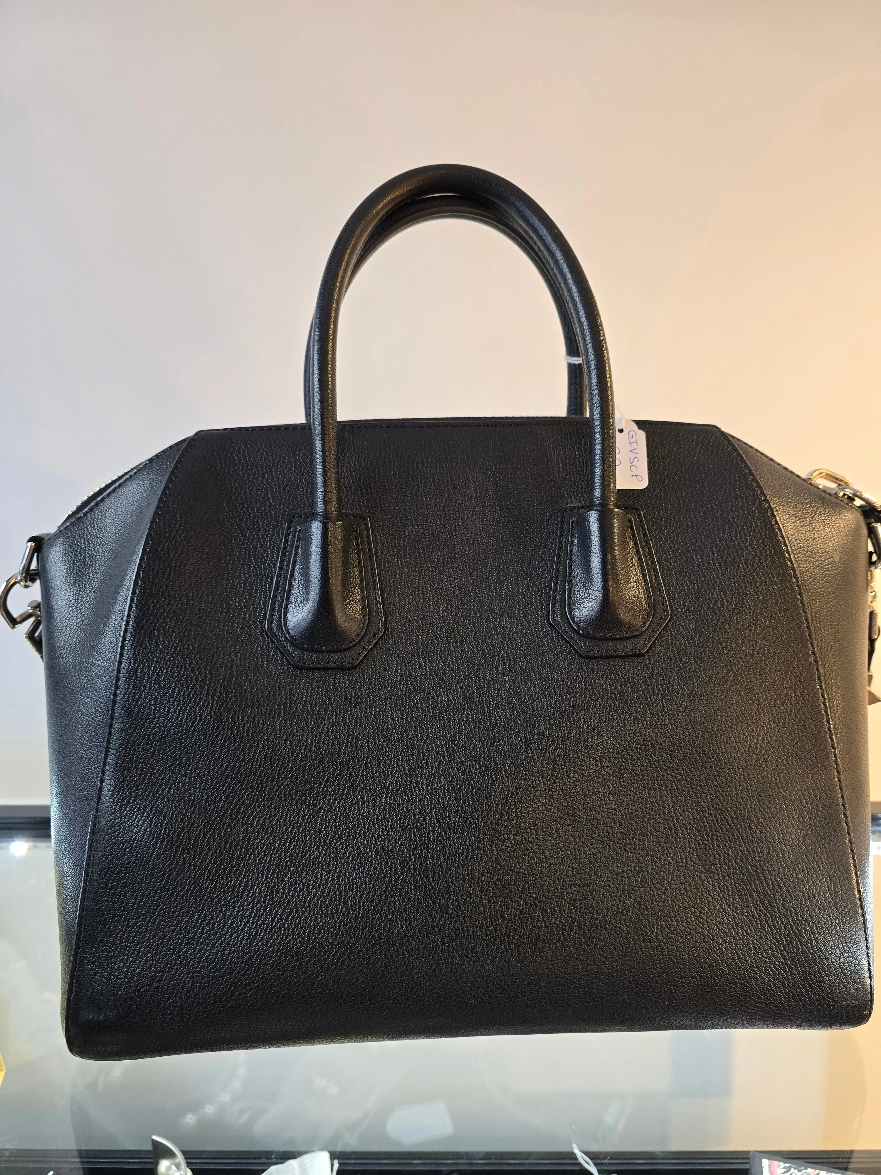 Givenchy Antigona medium bag GIVSCP32