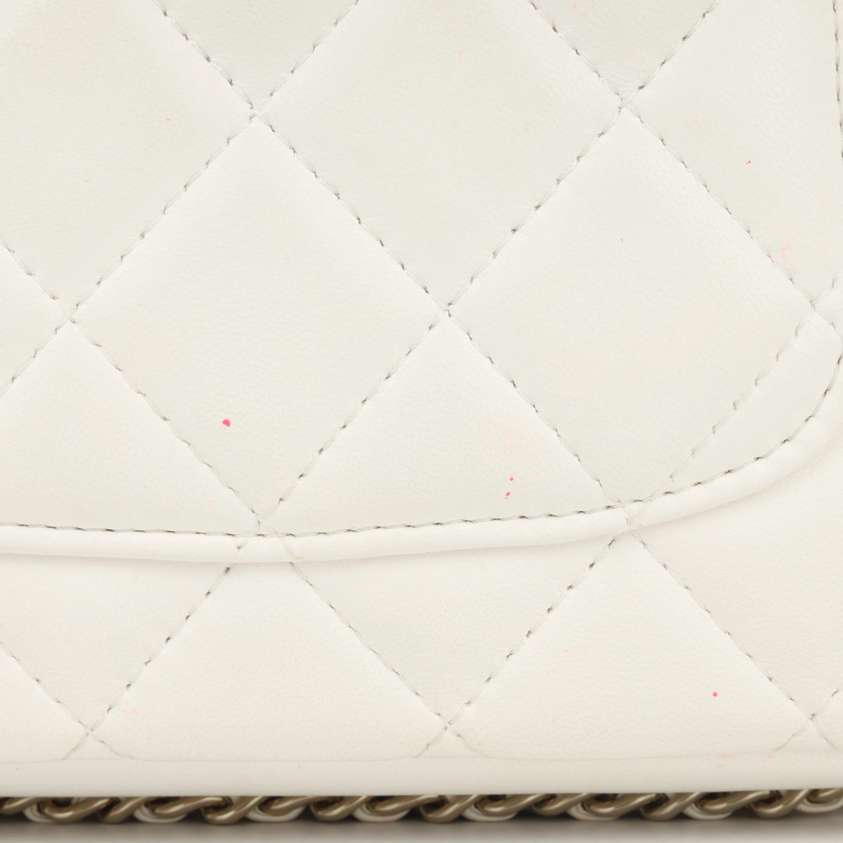 Pearl Logo Chain Around Flap